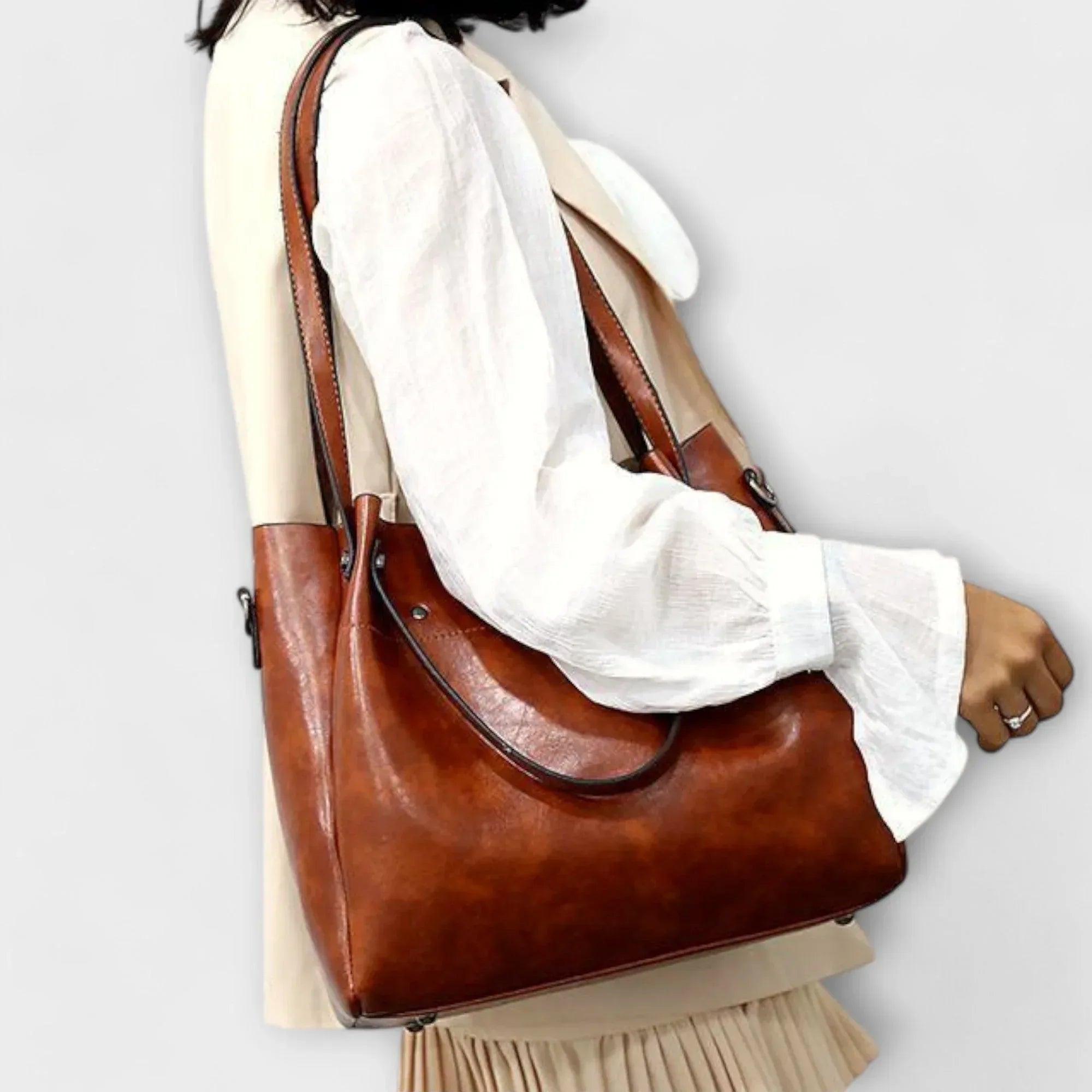 Isolde- 4-Piece Vintage Bag Set
