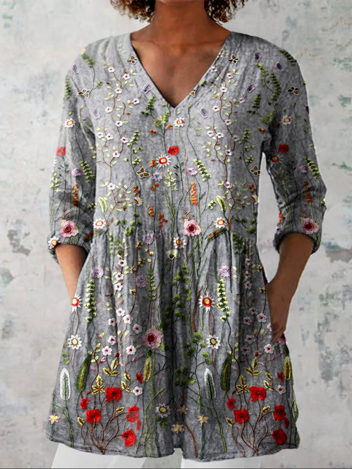 Lana | Long Blouse with V-Neck