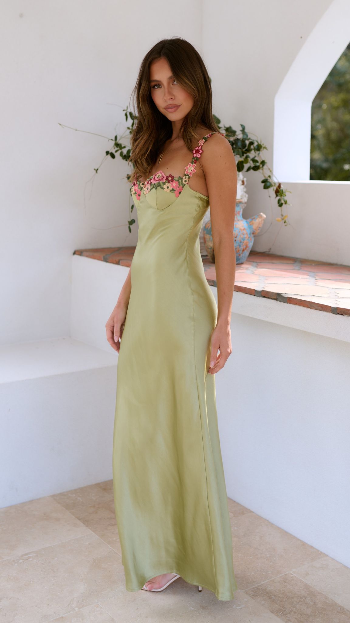 Rhea – Soft Feminine Dress