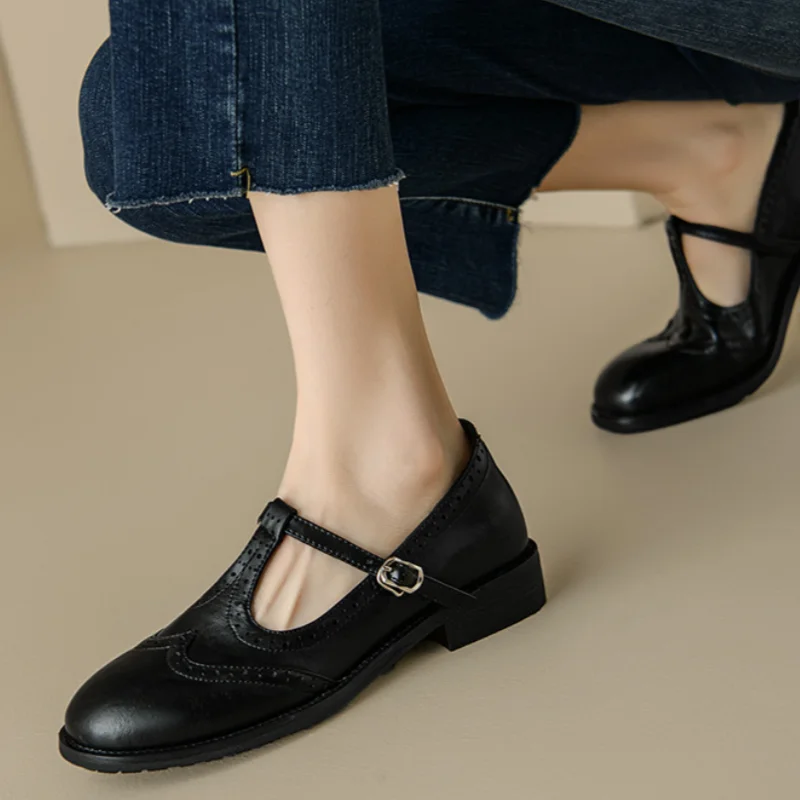 Annie | Elegant T-Strap Mary Janes