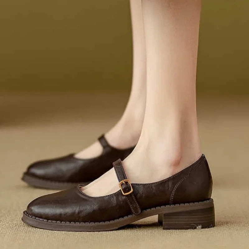 Annie | Classic Comfort Mary Janes Made of Leather