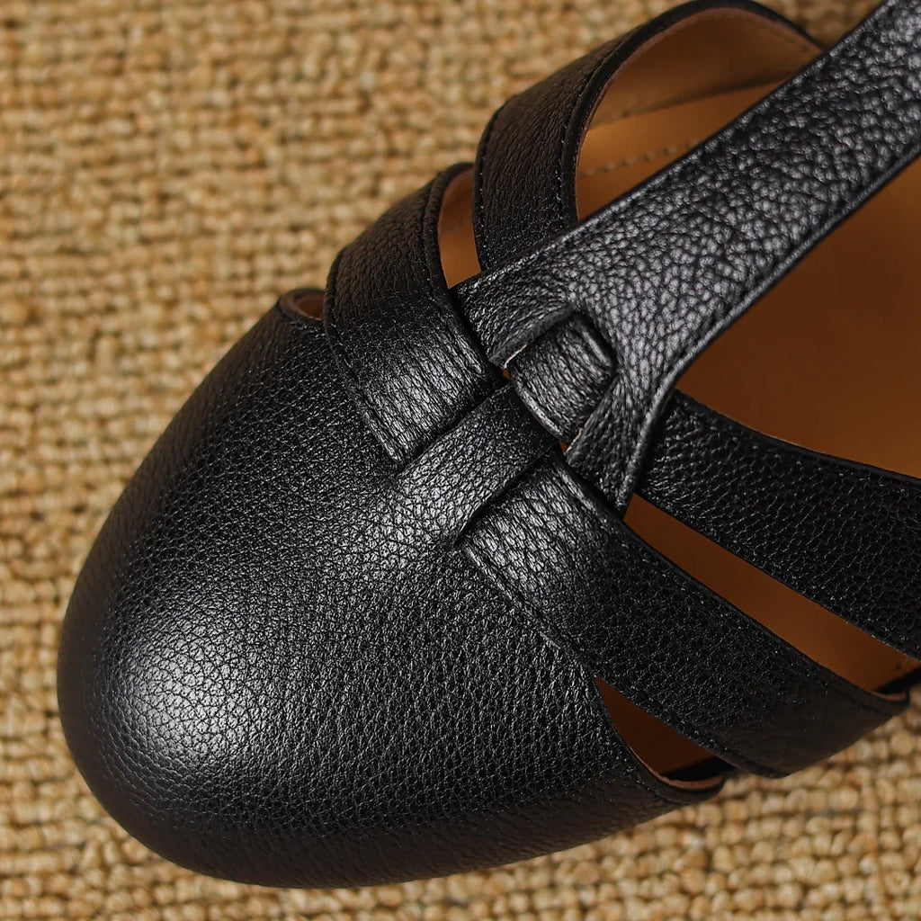 Annie | T-Bar Flats