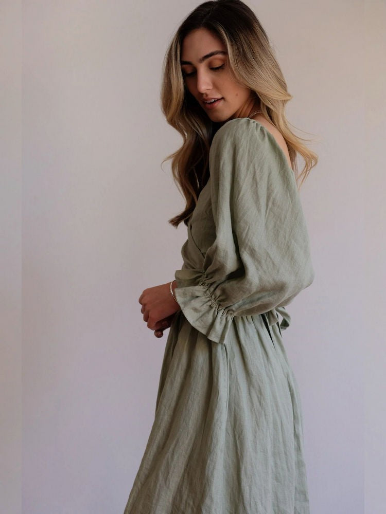 Aviana - Elegant Reversible Puff Sleeve Maxi Dress